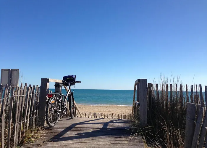 2 Pièces à Avec Garage Et Climatisation - Fr-1-338-548 * Sète